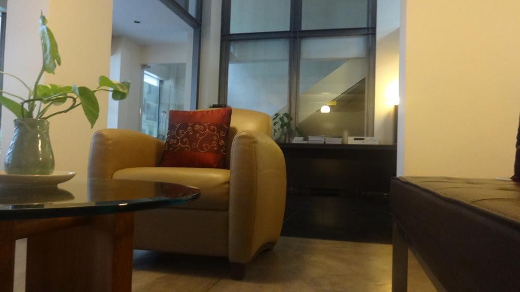 Mango Bedroom Inn Bangkok Extérieur photo